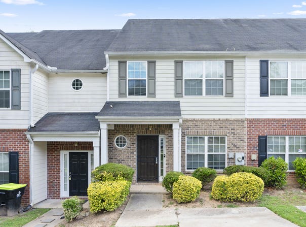 290 Brookview, Riverdale, GA 30274