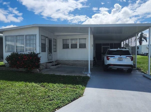 29081 US Highway 19 N, Clearwater, FL 33761