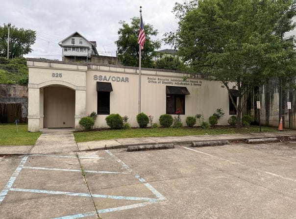 825 High Street, Hazard, KY 41701