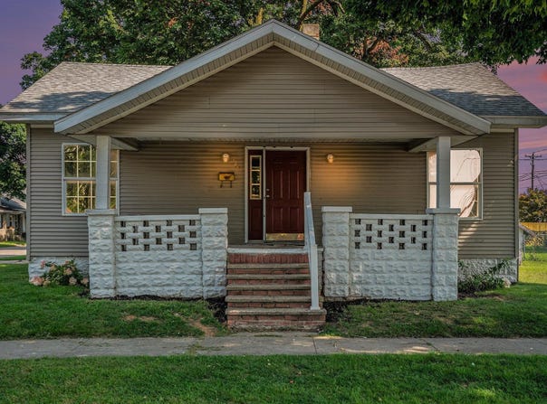 128 W 7th Street, Rochester, IN 46975