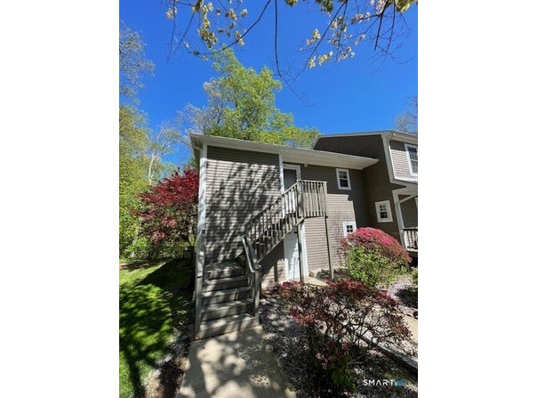 53 Brushy Plain Road, Branford, CT 06405