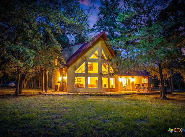 1031 Angel Lake Estates Road, Alleyton, TX 78935