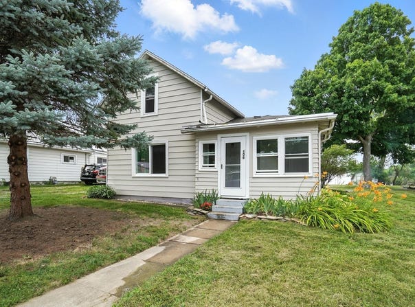 106 Mulberry Street, Columbia City, IN 46725-1318