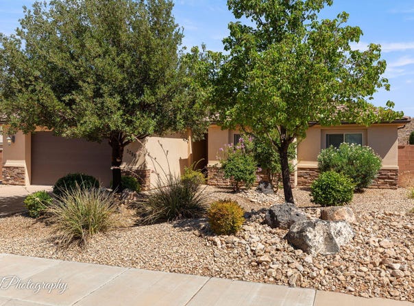 3288 W 2490 S, Hurricane, UT 84737