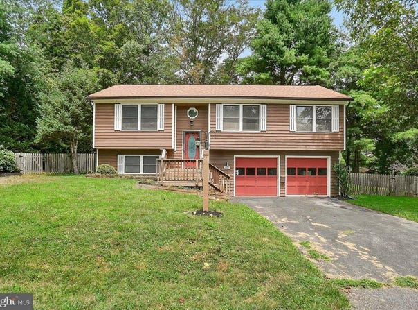 10367 HEDGEAPPLE BEND, NEW MARKET, MD 21774