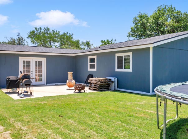 1201 Mulberry Street, Llano, TX 78643