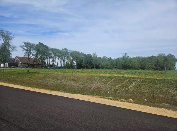 4045 S Griffindale Drive, Beloit, WI 53511-0000