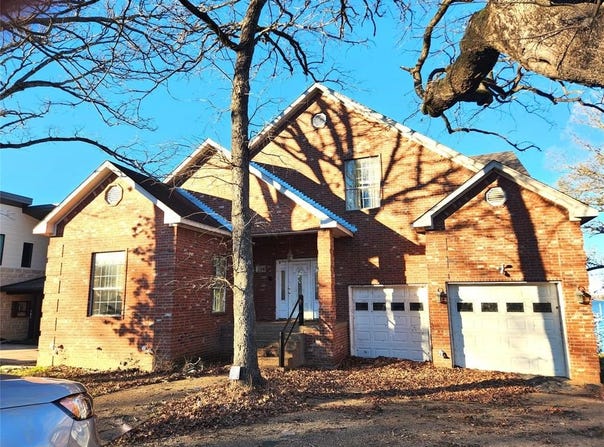 180 Shady Shores Drive, Mabank, TX 75156