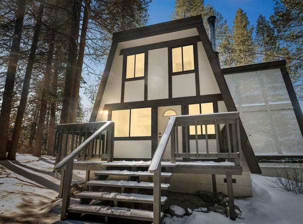 11849 Deerfield Drive, Truckee, CA 96161