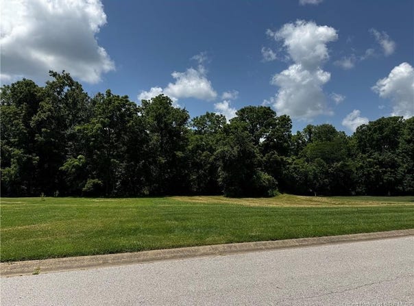 10024 W Wind Drive, Greenville, IN 47124
