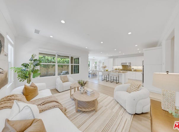 116 Mistletoe, Irvine, CA 92620