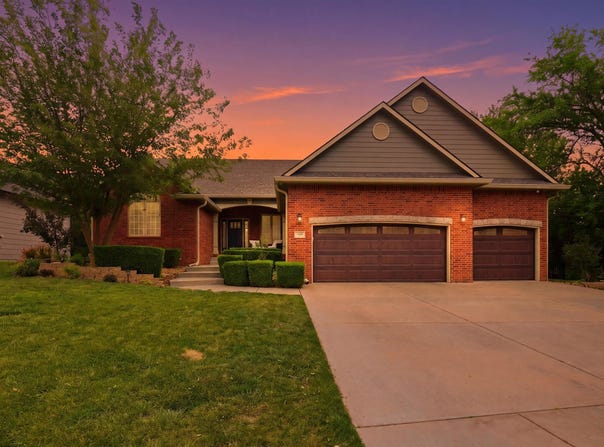 1748 S Cascade, Andover, KS 67002