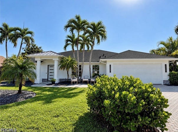 5227 SW 11th Place, Cape Coral, FL 33914