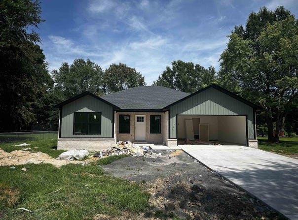 410 N Cedar St Street, Beebe, AR 72012