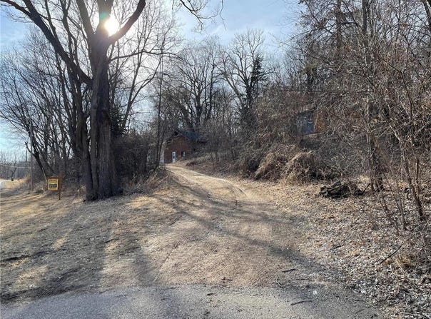 1200 Main Street W, Carver, MN 55315