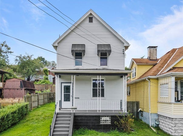 4506 Bowes Ave, West Mifflin, PA 15122