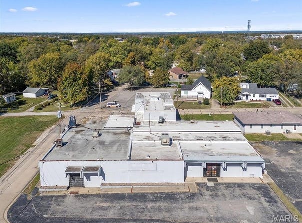 701 E Pearce Boulevard, Wentzville, MO 63385