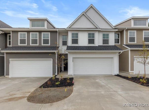3349 Kings River Street SW, Wyoming, MI 49418