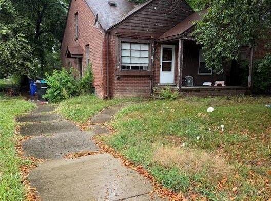 19403 Stahelin Avenue, Detroit, MI 48219