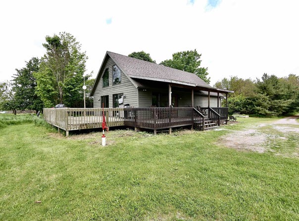 189 E State RD 120 Road, Fremont, IN 46737