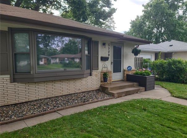 5509 Morgan Avenue N, Brooklyn Center, MN 55430