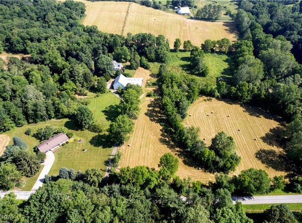 1861 W Highland Avenue, Wooster, OH 44691