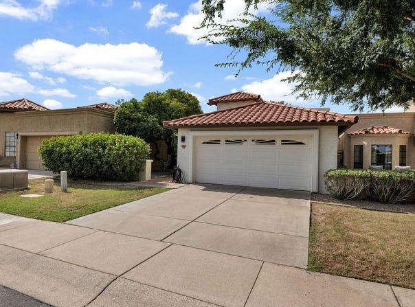 10593 E Fanfol Lane, Scottsdale, AZ 85258