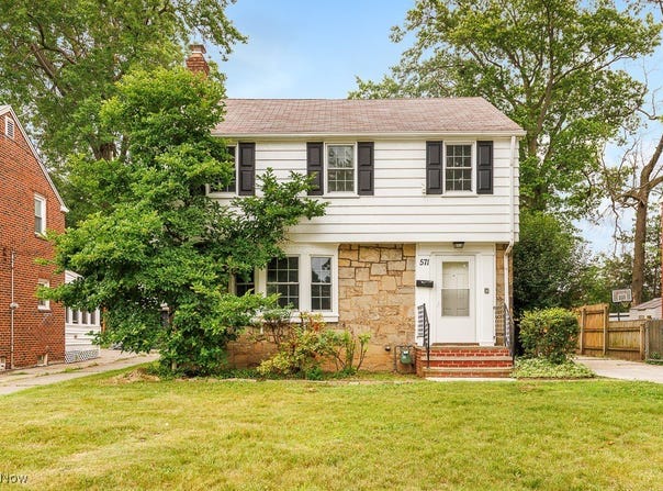 571 E 260th Street, Euclid, OH 44132