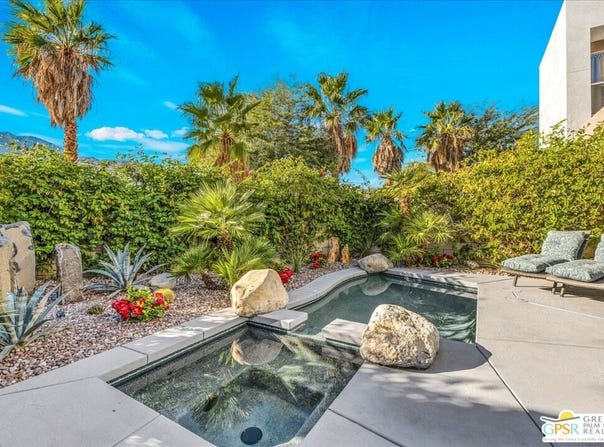3601 Melody Ln, Palm Springs, CA 92262