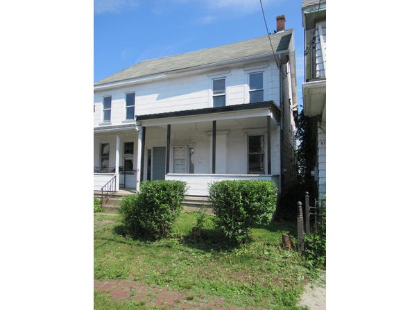 615 E Patterson Street, Lansford, PA 18232