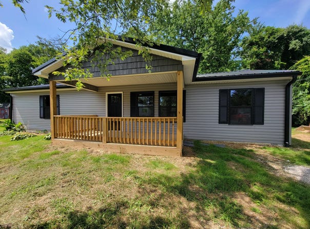 635 N Sherry Drive, Rossville, GA 30741