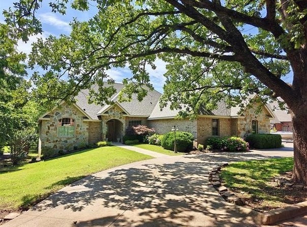 508 Forest Ridge Drive, Tahlequah, OK 74464