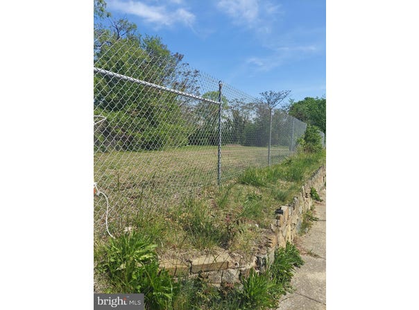 4600 SOUTHERN AVENUE SE, WASHINGTON, DC 20019