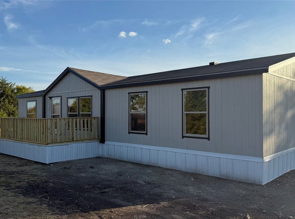 144 Wheelis Loop, Decatur, TX 76234