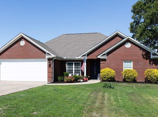 61 McKenzie Road, Columbus, MS 39705