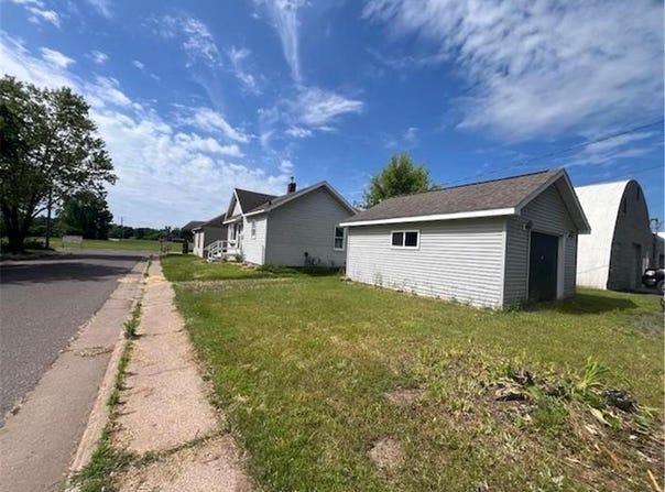 205 Riverside Boulevard, Amery, WI 54001