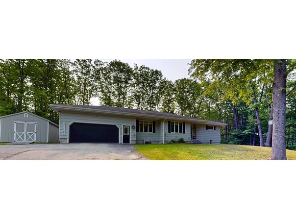 76 Parkview Avenue, Livermore Falls, ME 04254