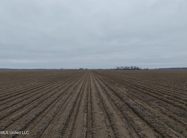 72 Floyd Smith Road, Indianola, MS 38751