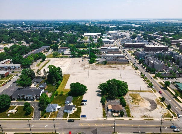 1201-1209 E Lincolnway, Valparaiso, IN 46383