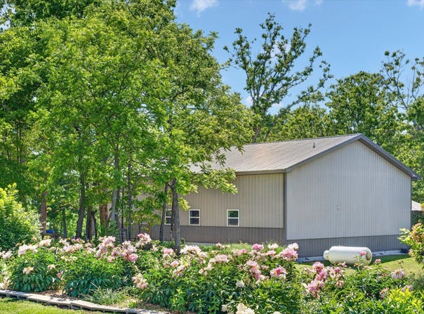 8294 W Veterans Boulevard, Clever, MO 65631