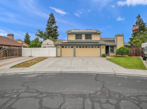 1529 Denese Ct, Manteca, CA 95337