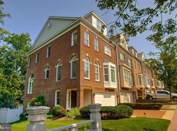 2139 N SCOTT STREET, ARLINGTON, VA 22209