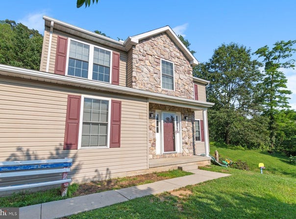 1903 HAIN ROAD, NEW FREEDOM, PA 17349