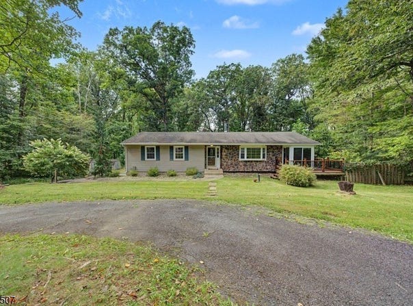 299 North Rd, Chester Twp., NJ 07930-2332