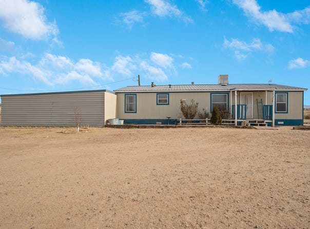 2 STOREY Avenue, Belen, NM 87002