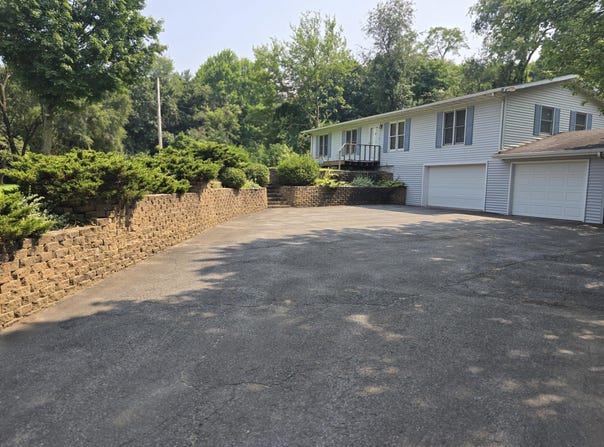 5368 W Johnson Road, La Porte, IN 46350