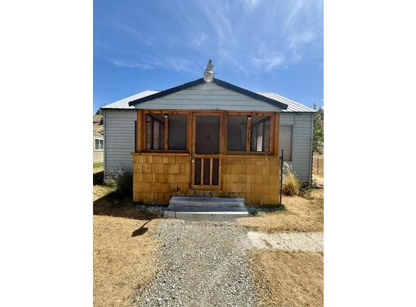 318 SW Brent Drive, John Day, OR 97845