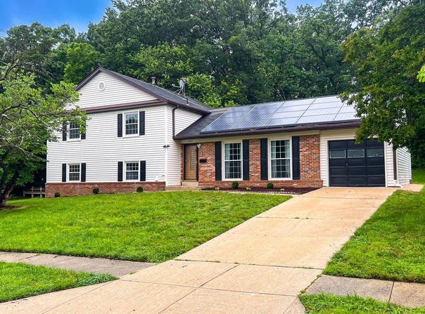 11900 ORVIS WAY, LAUREL, MD 20708