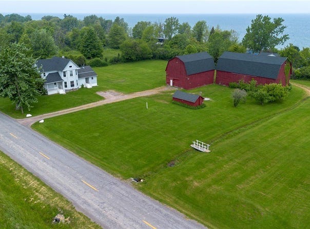 11131 Lakeshore Road, Yates, NY 14098