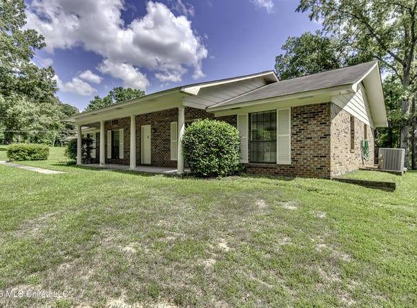 4151 Kimbell Road, Terry, MS 39170